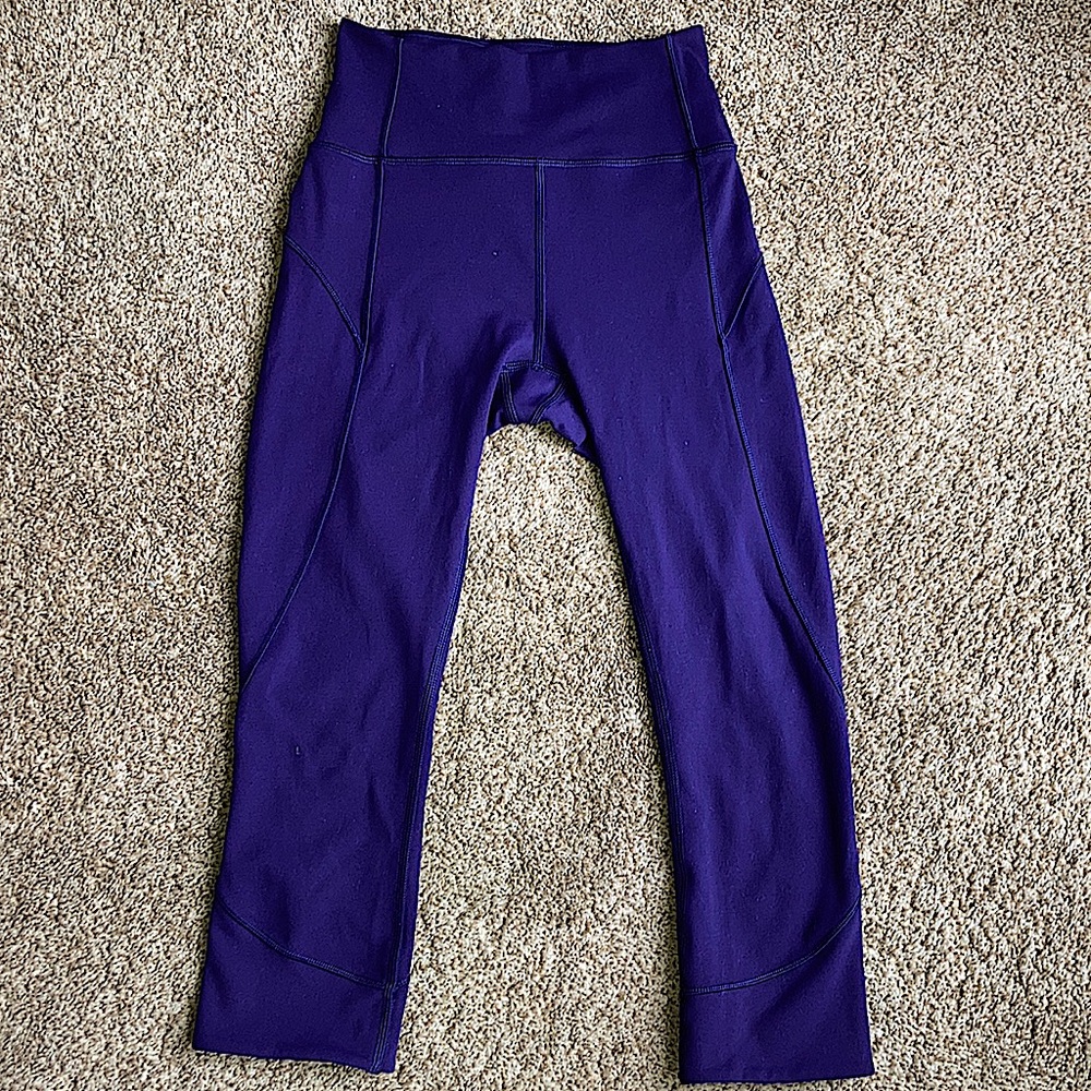 💜LULULEMON CROP LEGGINGS💜